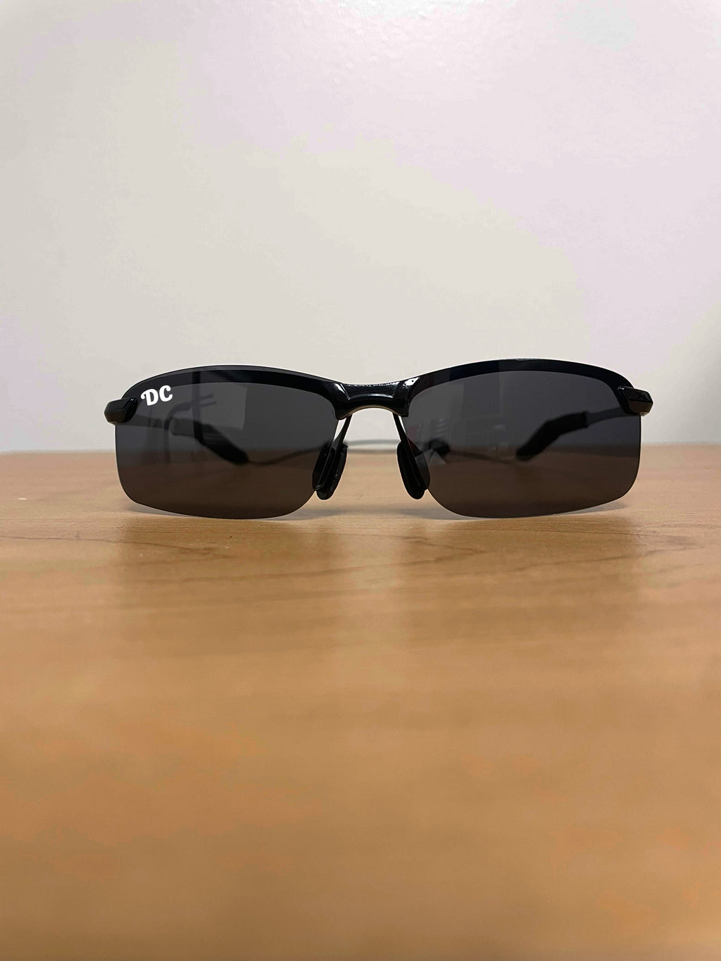 DartClub Sunglasses W Retainer - front view